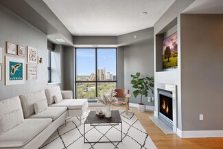 100 3rd Ave S Unit 1304, Minneapolis, MN 55401