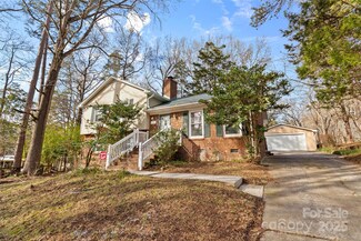 7401 Kilcullen Dr, Charlotte, NC 28270
