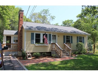 230 E High St, Avon, MA 02322