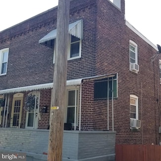21 Railroad Ave, Roebling, NJ 08554