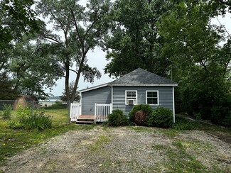 22380 W Virell Dr, Antioch, IL 60002