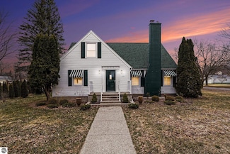 739 Stimson St, Cadillac, MI 49601