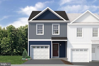 165 Highpoint Park Dr, Pleasant Gap, PA 16823
