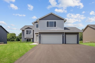 325 Aspen Dr, Somerset, WI 54025