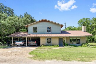 1309 W Sunset St, San Saba, TX 76877