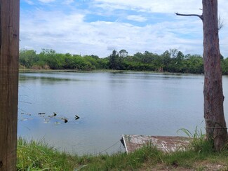 6390 SE Bridge Rd, Hobe Sound, FL 33455