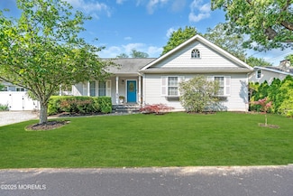 109 Capstan Ave, Beachwood, NJ 08722