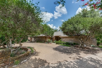 16302 Shadybank Dr, Dallas, TX 75248