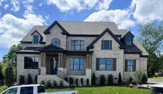 1001 Laguna Dr, Franklin, TN 37067