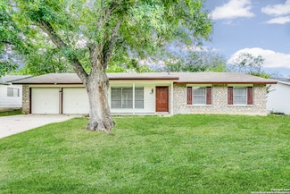 7442 Castle Trail Dr, San Antonio, TX 78218