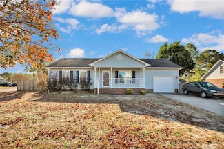 101 Two Hours Ct, Raeford, NC 28376