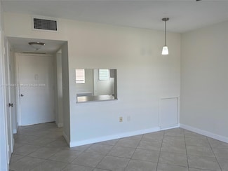 20200 NE 27th Ct Unit 33, Miami, FL 33180