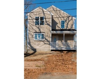 78 Colonial Rd, North Weymouth, MA 02191