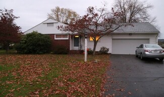 4 Primrose Path, Hatfield, MA 01038