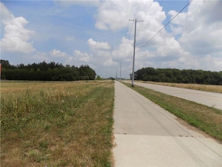 59 Hwy Kingman Rd, Ottawa, KS 66067