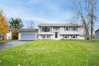 36 Brian Dr, Rochester, NY 14624