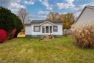956 Eastwood Ave, Tallmadge, OH 44278