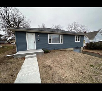 2219 Duncan St, Saint Joseph, MO 64507