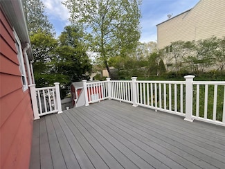 1 Harrison St, West Harrison, NY 10604