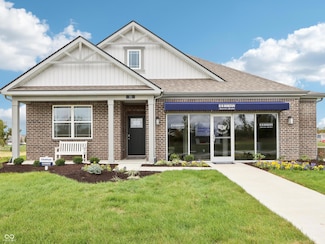 30 Benfield Dr, Whiteland, IN 46184