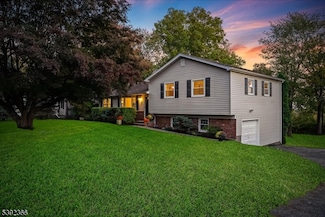 24 Ramar St, Mount Olive Twp., NJ 07836