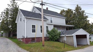 14 Oak St, Northfield, NH 03276