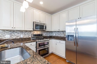 9200 Charleston Dr Unit 207, Manassas, VA 20110