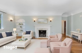 1021 N Barksdale St, Memphis, TN 38107