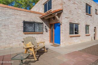 6581 E Calle la Paz Unit C, Tucson, AZ 85715