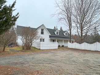 1096 Shore Rd, Lamoine, ME 04605