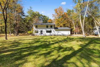 90 Van Dale Rd, Woodstock, NY 12498