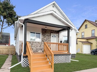 1115 6th St W, Ashland, WI 54806