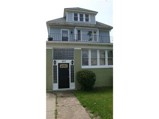 823 Walden Ave, Buffalo, NY 14211