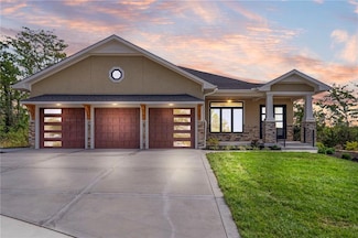 11938 N Keeler St, Olathe, KS 66061