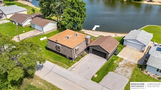 2040 Platteview Dr, Cedar Creek, NE 68016