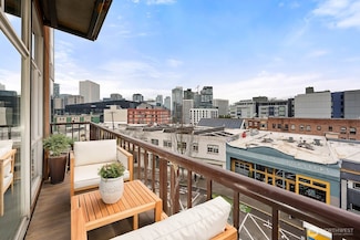 303 E Pike St Unit 513, Seattle, WA 98122