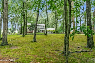 264 Sunnyside Rd, Lincroft, NJ 07738