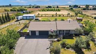 8304 Shadi Ln, Winters, CA 95694