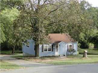 424 Jenkins Rd, Rossville, GA 30741