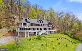 3059 S F T Valley Rd, Etlan, VA 22719