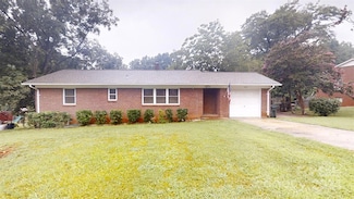 209 Dogwood Ln, Dallas, NC 28034