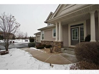 3838 Linden Dr E, Medina, MN 55340