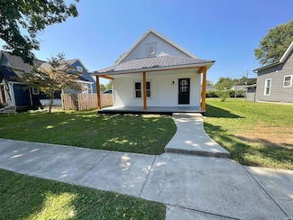 265 N Park Ave, Spencer, IN 47460