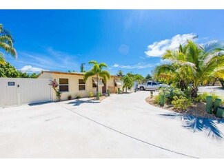 309 NE 8th Ct, Pompano Beach, FL 33060