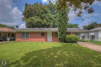 913 Princeton Ave, Bossier City, LA 71112