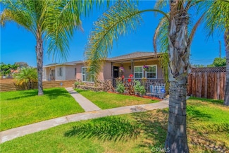 11885 Centralia St, Lakewood, CA 90715