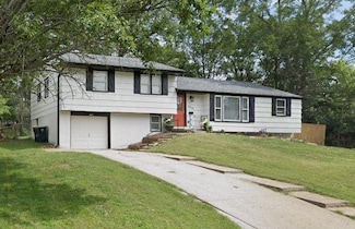 10217 Wheeling Ave, Kansas City, MO 64134