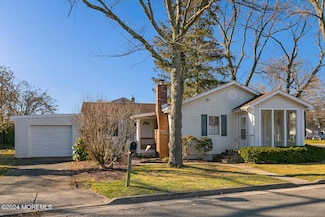 717 Harmony Rd, North Middletown, NJ 07748