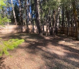 10 Oak St, Mad River, CA 95552