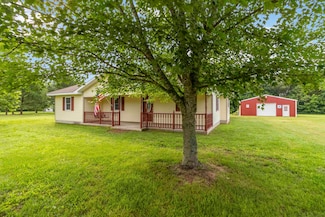 6193 Hunters Glen Rd, Seligman, MO 65745